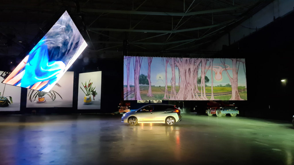 Boijmans Ahoy museum drive-thru with electric cars