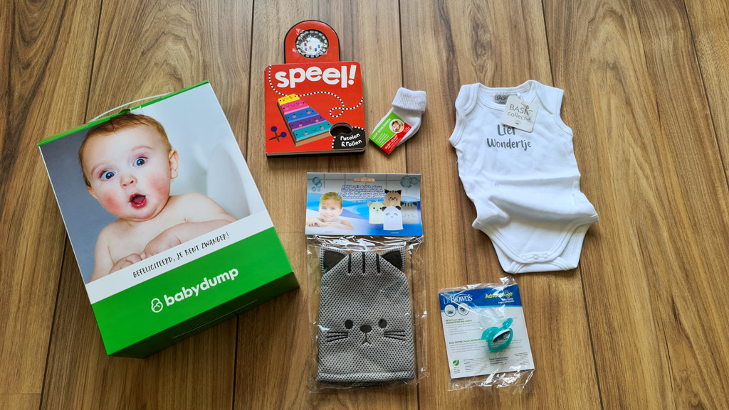Inhoud Babydump cadeaupakket 2021