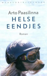 Finland-boek-Arto-Paasilinna-Helse-eendjes-cover Finland boek - Arto Paasilinna - Helse eendjes