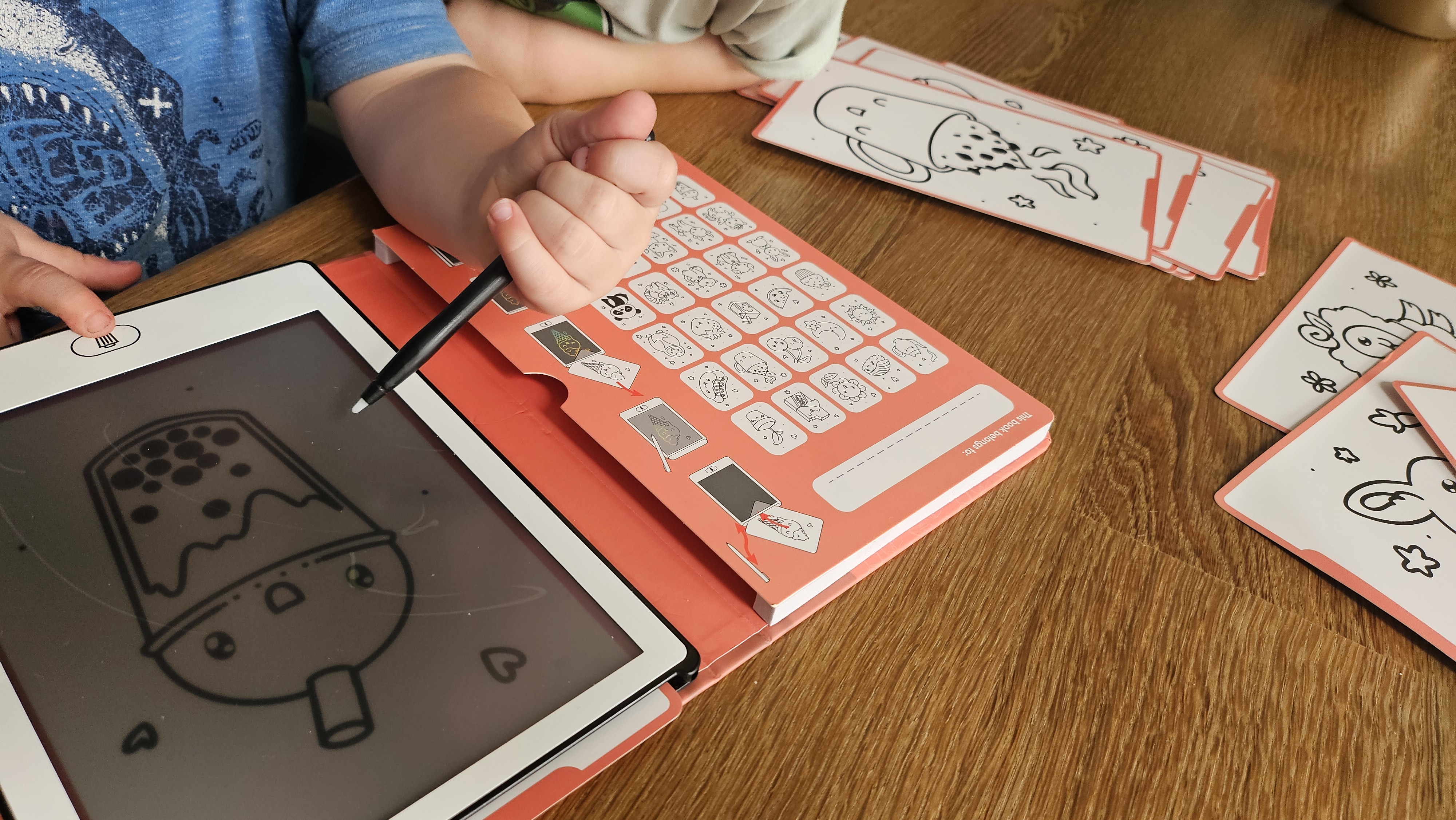 Peuter en kleuter tegelijk met de KidyDraw Mini