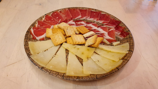 Madrid food: Tapas Jamon Iberico and Manchego