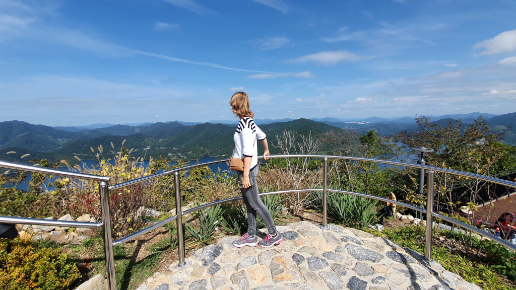 Kim at the observation deck of Cheongpung Lake Cable Car in Jecheon, South Korea
