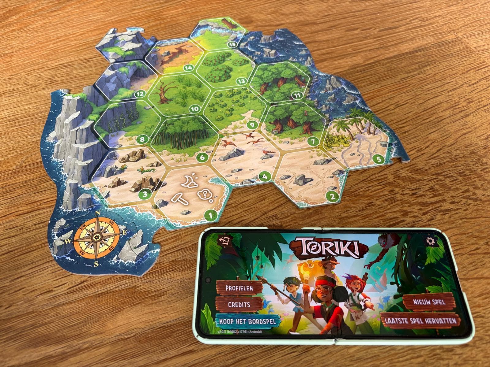 Toriki bordspel met companion-app op tafel